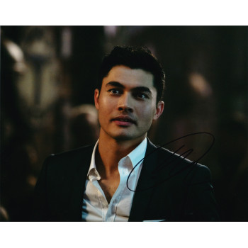 Henry Golding AUTOGRAPH Crazy Rich Asians SIGNED IN PERSON 10x8 Photo