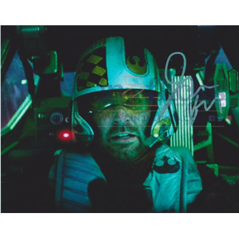 James McArdle AUTOGRAPH Star Wars Episode VII The Force Awakens SIGNED IN PERSON 10x8 Photo