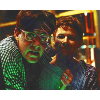 Dianne Wiest Signed In Person 8x10 Photo The Lost Boys Autograph Exact Photo Proof Dianne Wiest Signed In Person 8x10 Photo The Lost Boys Autograph Exact Photo Proof