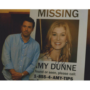 Rosamund Pike AUTOGRAPH Gone Girl SIGNED IN PERSON 10x8 photo