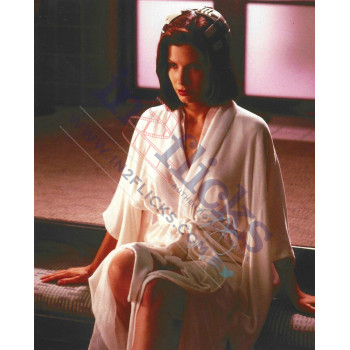 Sandra Bullock Signed In Person 10x8 Photo Demolition Man Autograph Exact Photo Proof Sandra Bullock Signed In Person 10x8 Photo Demolition Man Autograph Exact Photo Proof