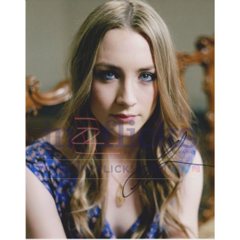Saoirse Ronan AUTOGRAPH Posed SIGNED IN PERSON 10x8 photo