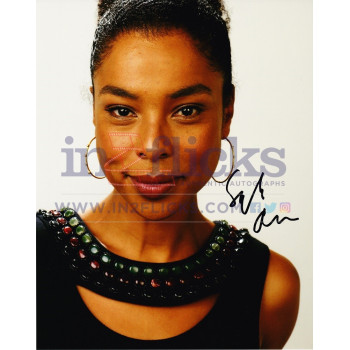 Sophie Okonedo AUTOGRAPH Posed SIGNED IN PERSON 10x8 photo