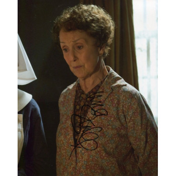 Una Stubbs AUTOGRAPH Call The Midwife SIGNED IN PERSON 10x8 photo