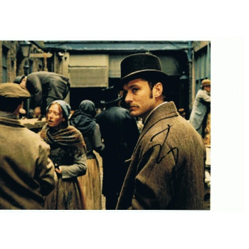 Jude Law AUTOGRAPH Sherlock Holmes SIGNED IN PERSON 10x8 photo Jude Law AUTOGRAPH Sherlock Holmes SIGNED IN PERSON 10x8 photo